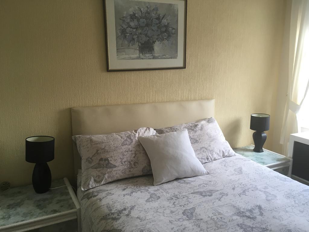 Bentons Guest House Τσέλτενχαμ Εξωτερικό φωτογραφία