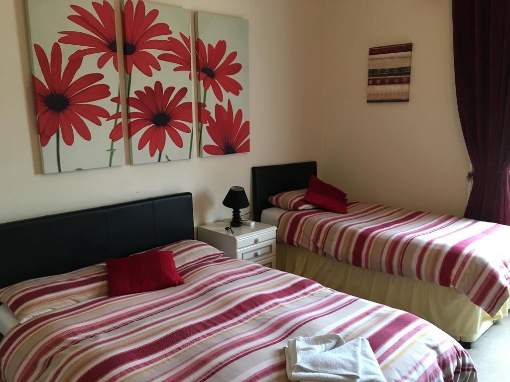 Bentons Guest House Τσέλτενχαμ Εξωτερικό φωτογραφία