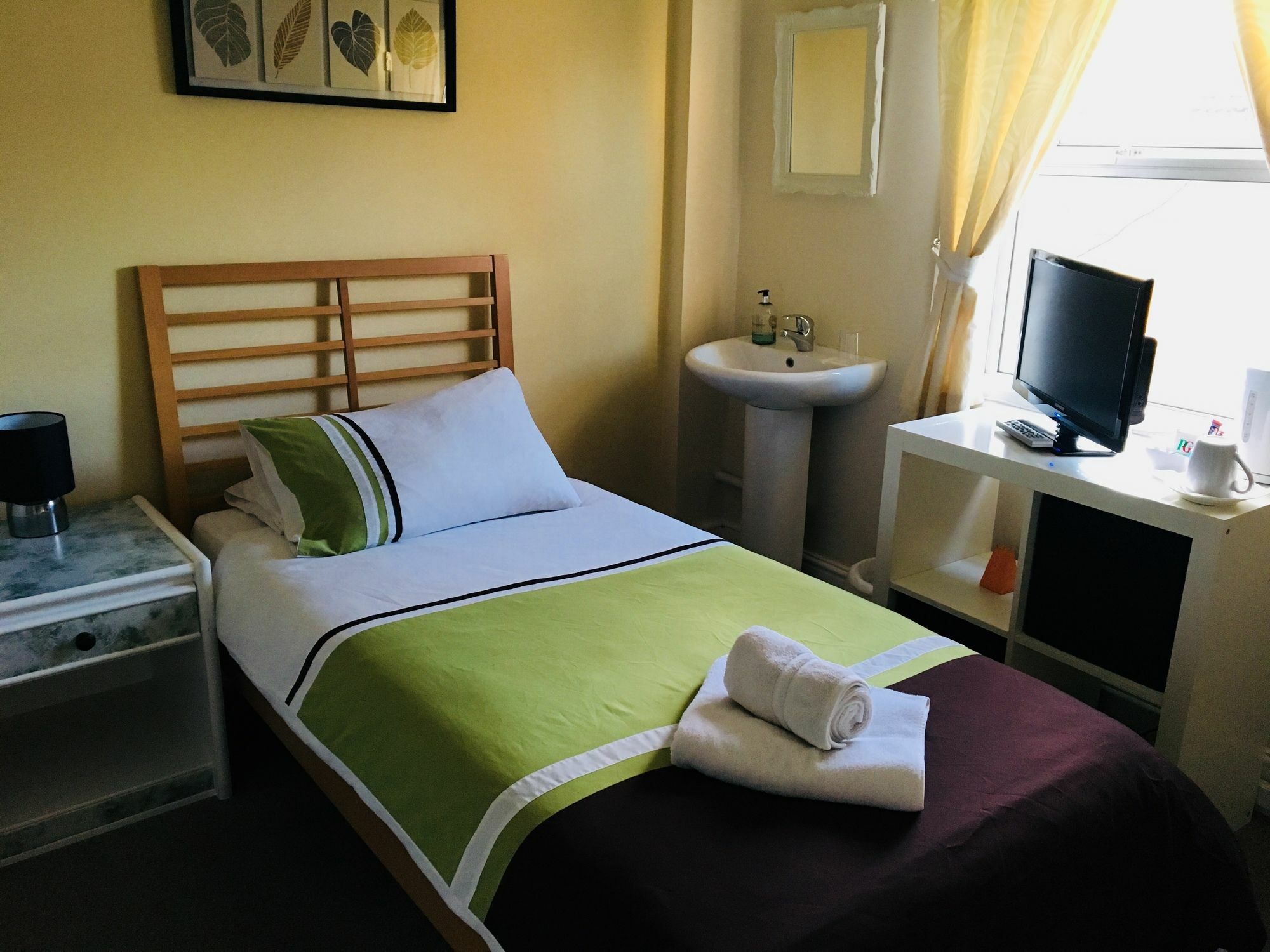 Bentons Guest House Τσέλτενχαμ Εξωτερικό φωτογραφία